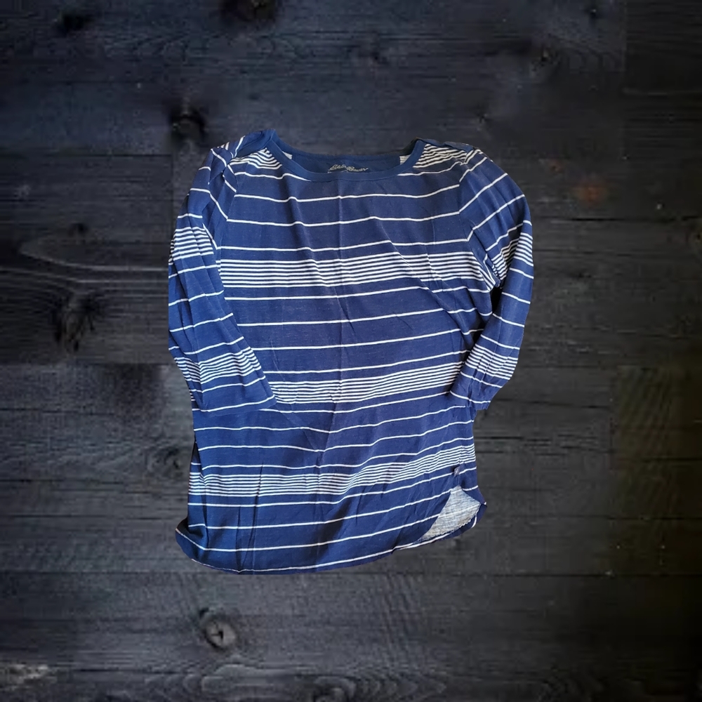 Eddie Bauer top Size Large Blue/White stripes